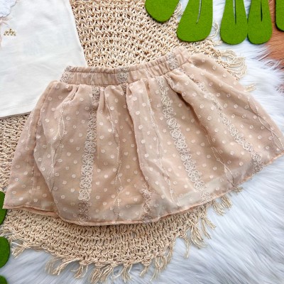 Conj. Blusa Flor Branca e Short Saia Balonê - Areia suave